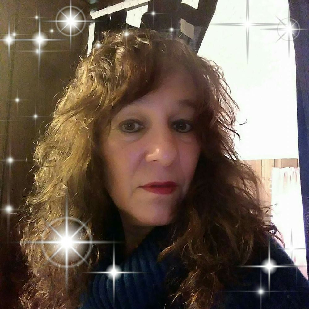 Meet your Posher, Regina